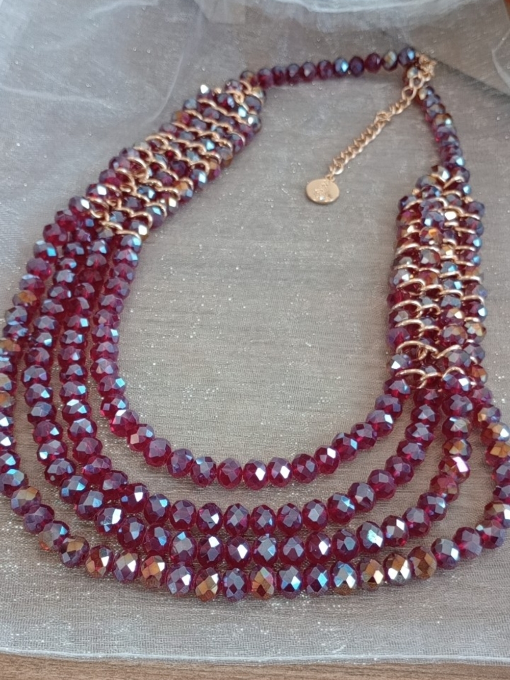 🎈🎈 Ruby Red/Gold Tone Faceted Crystal Necklace/Aurora Borealis/Necklace - Picture 9 of 12